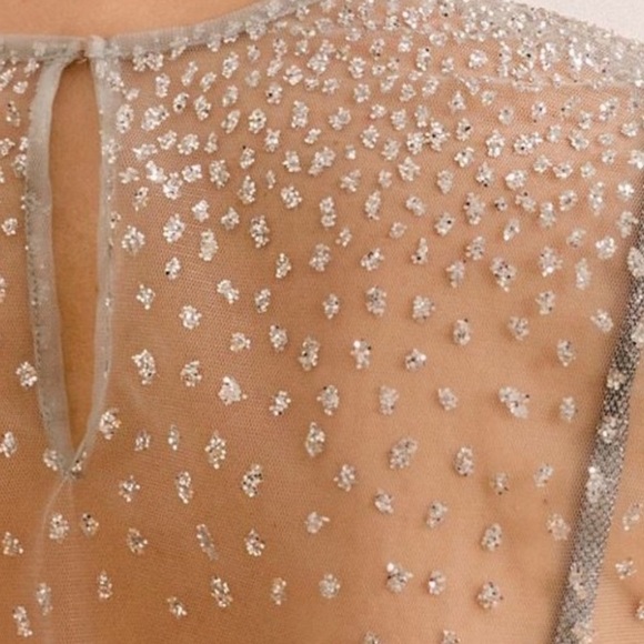 🎁Cascading Shimmer Top by lirika Matoshi brand new ONE SIZE it can fit S and M - Picture 4 of 4